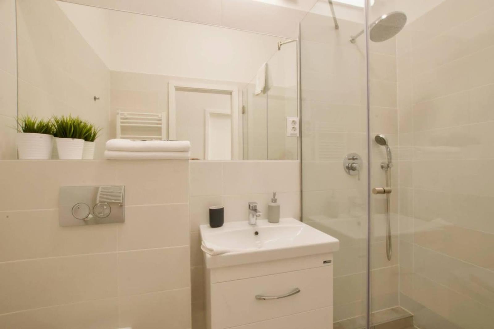 Klauzal Garden City Apartments-Studio K22 Budapest Bagian luar foto